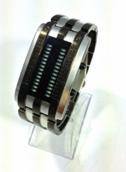 LED hodinky 28 diod
