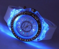 Geneve - White in Night