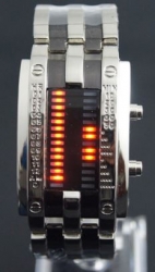 LED Navy 28 silver červené diody